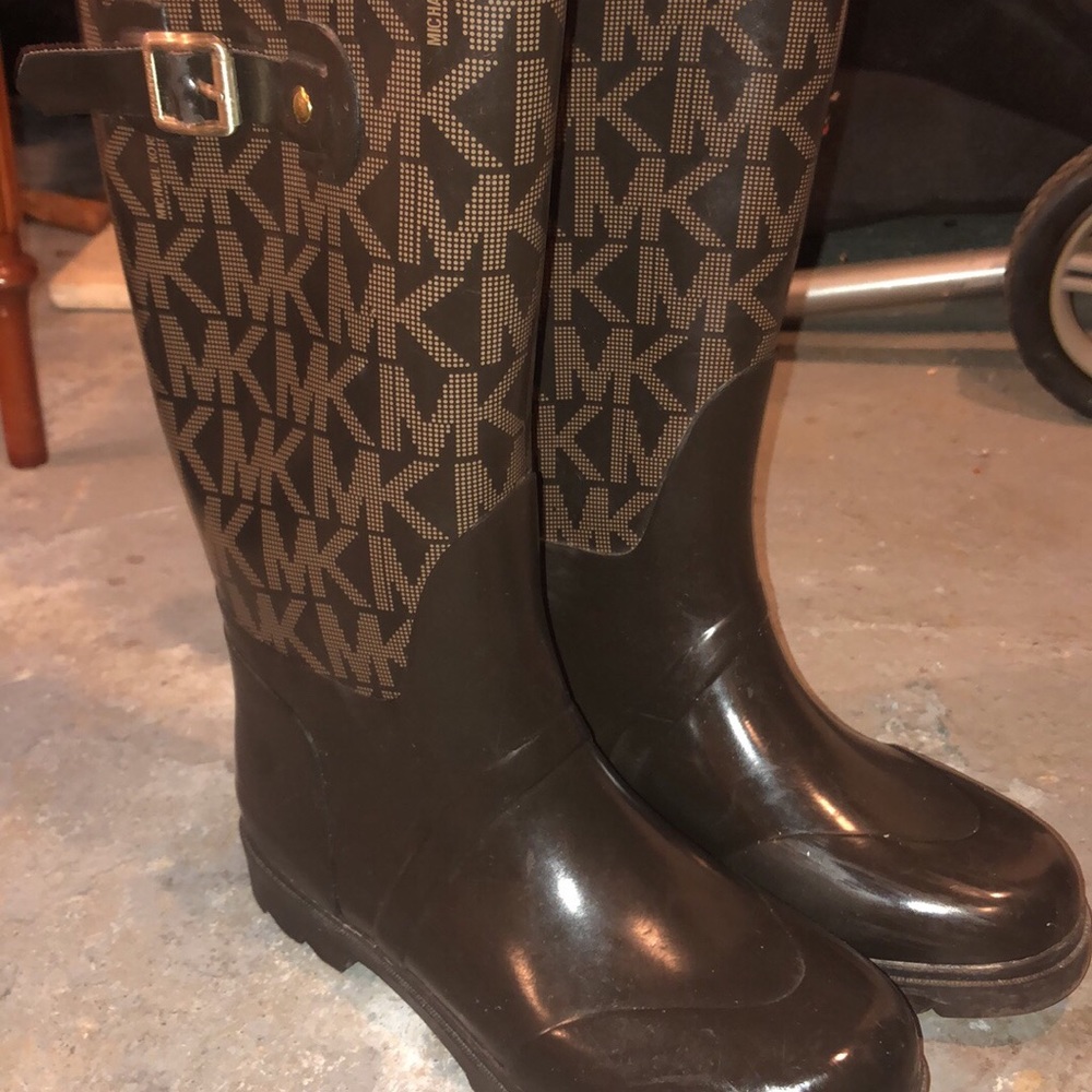 Michael Kors rain boots